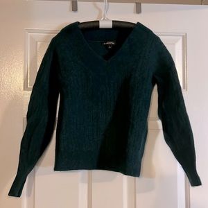 Banana Republic size small sweater